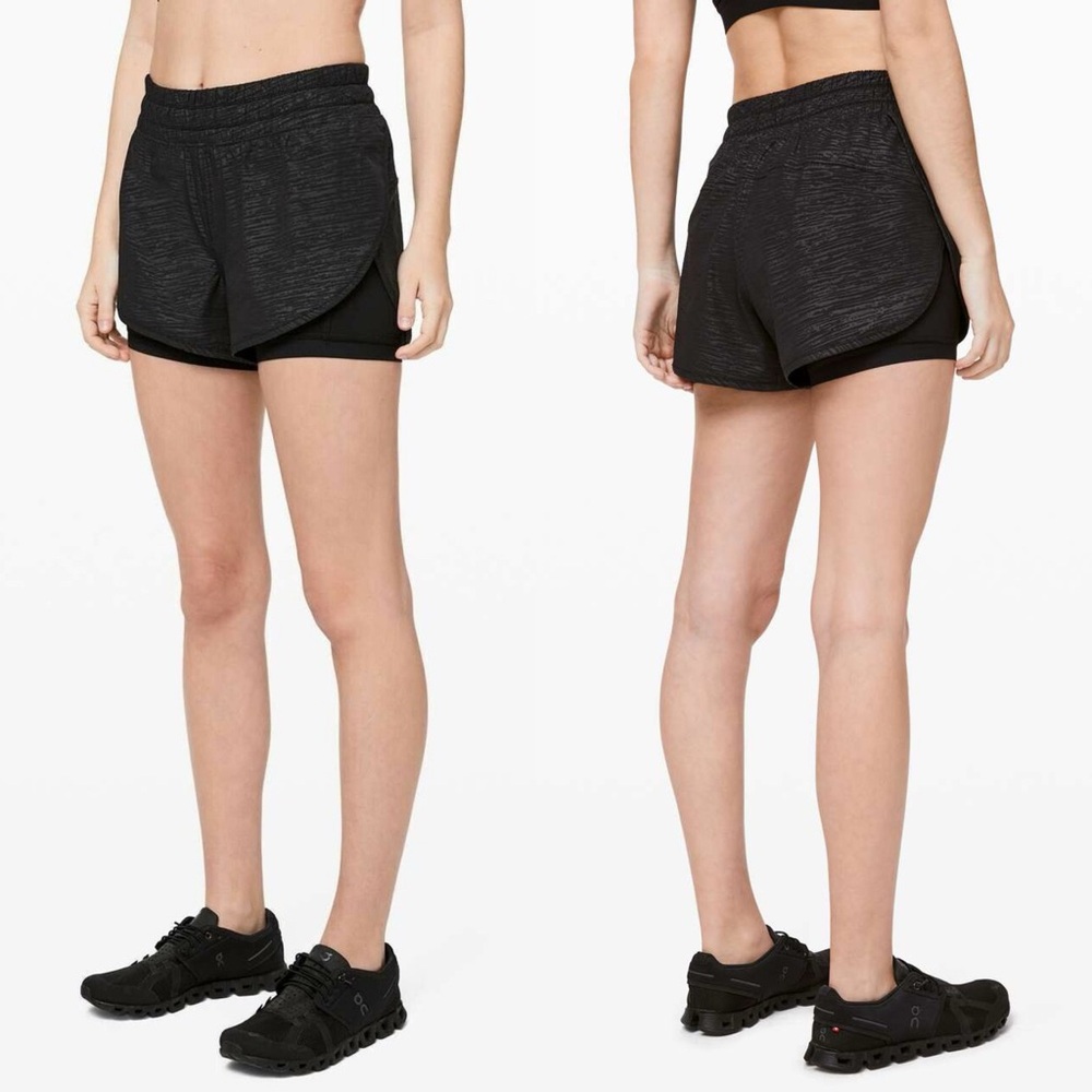 Lululemon Bootcamp Ready Short 3.5"
Stride Emboss Black